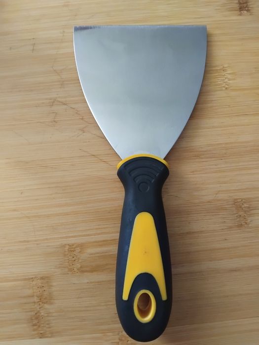 Sprzedam szpachle nierdzewną