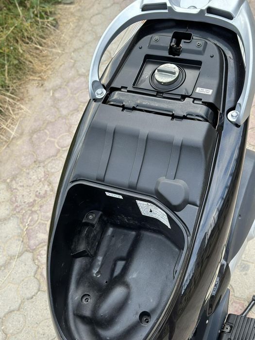 Скутер Honda sh 150
