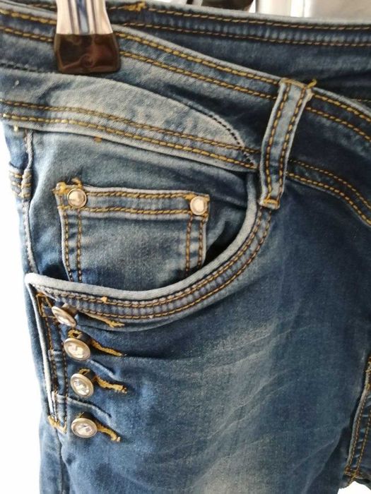 джинсы, спортивные штаны, капри, шорты