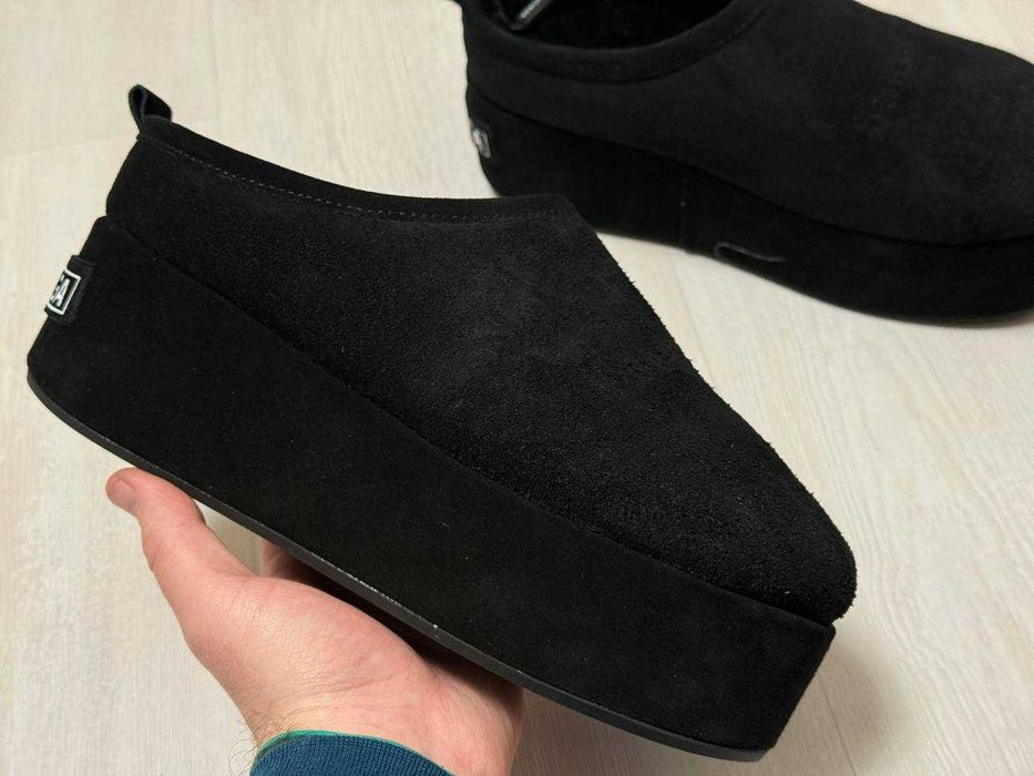 UGG Balenciaga Alaska Soft Platform – чорний колір