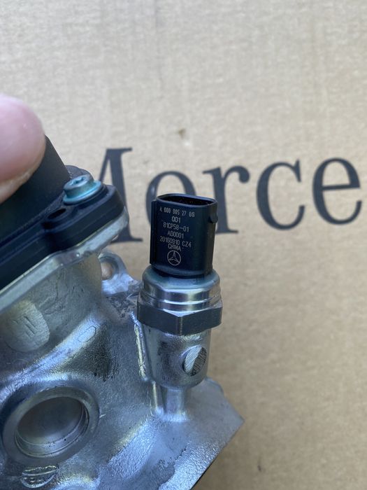 Клапан егр egr OM642 3.0 350 W213 Wx166 GLS GLE W222 W166 Ml