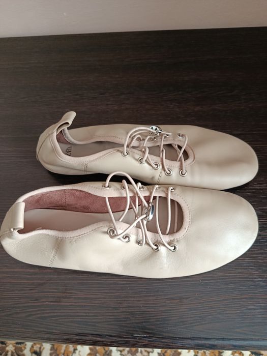 Балетки жіночі у відмінному стані