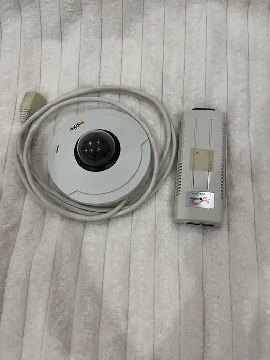 Câmara de vigilância Axis M5014 PTZ + PowerDsine 3001 PoE injector