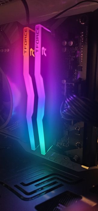 RAM T-Force Delta RGB 16GB (2x8GB) DDR4 3200MHz CL16 – Gaming