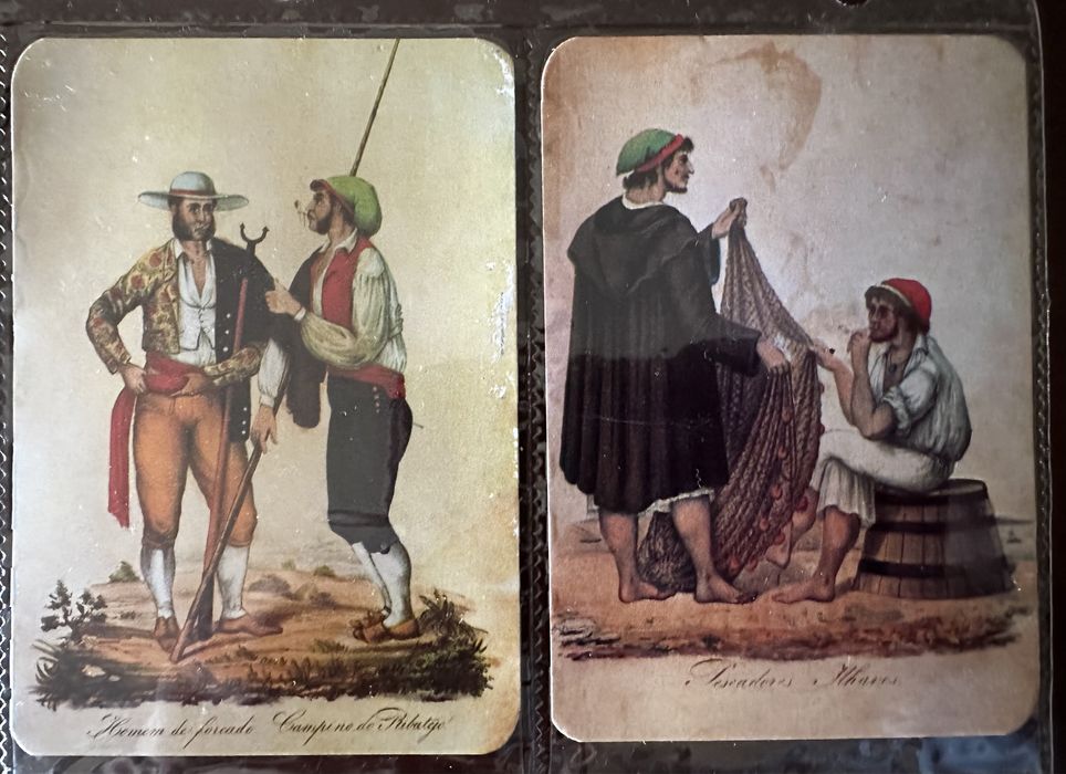 Calendários de Trajes Típicos Portugueses
