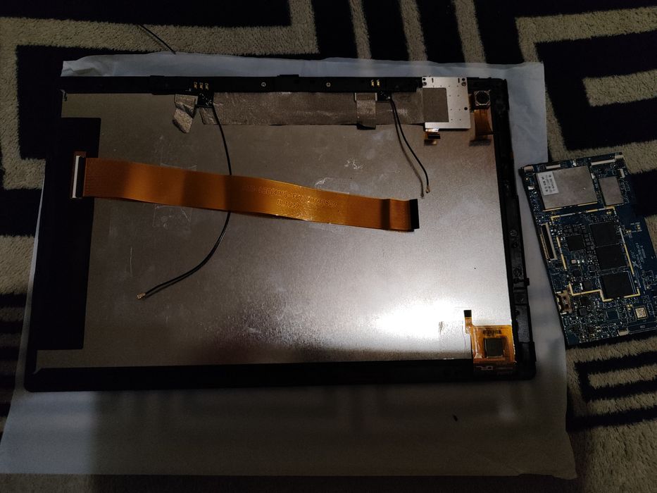 2 планшета Teclast M40