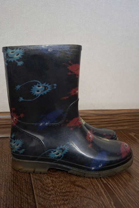 Резиновые сапоги детские