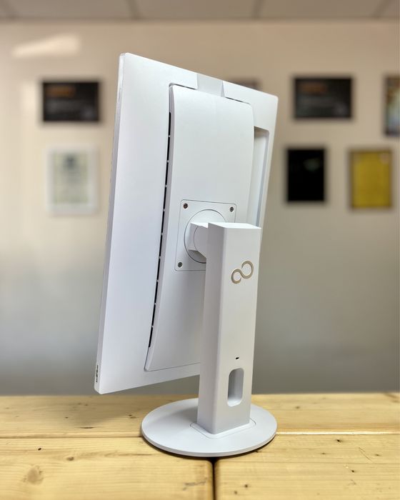 Монітор Fujitsu B24-8T/24" (1920х1080) FHD IPS/LED/60Гц/250 ніт