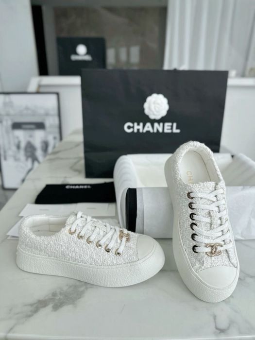 Жіночі кеди Chanel, твідові кеди шанель, тканнині кросівки шанель, білі кеди шанель