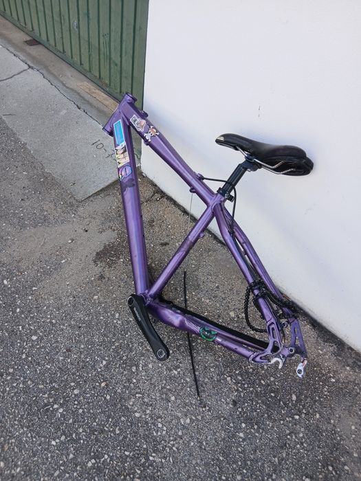 Quadro de bicicleta aro 26