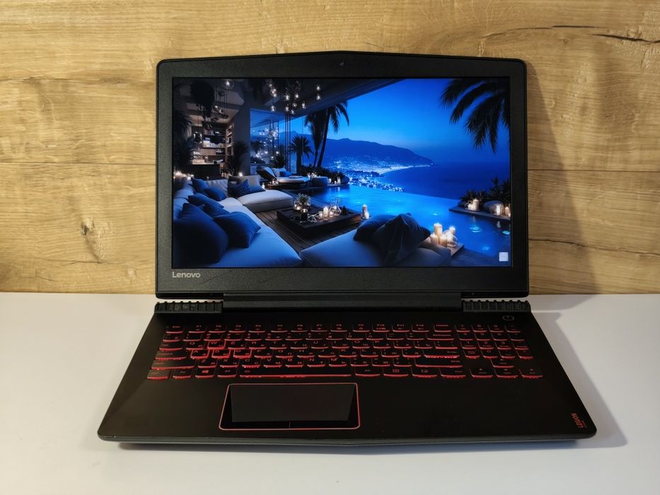 Ігровий ноутбук Lenovo Legion  15.6" FHD ips/ i7-7HQ/16 ОЗП/SSD 256/ Nvidia GTX 1050