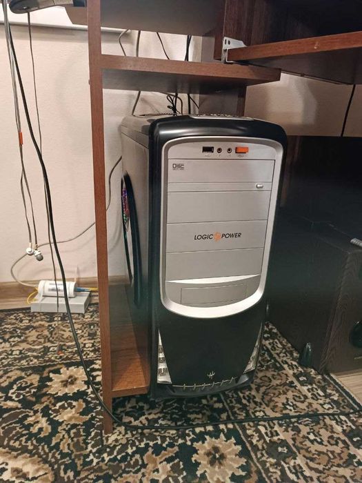 Ігровий ПК / AMD Ryzen 7 5700X / RTX 3060 12GB / 16GB RAM / SSD