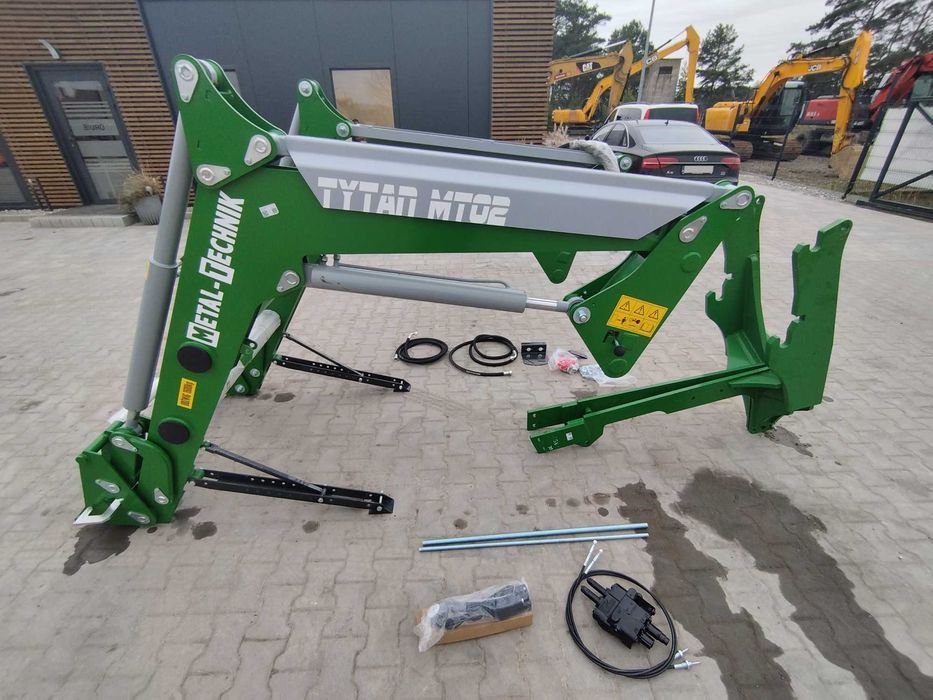 Ładowacz Czołowy TUR John Deere Claas Case New Holland Zetor Montaż