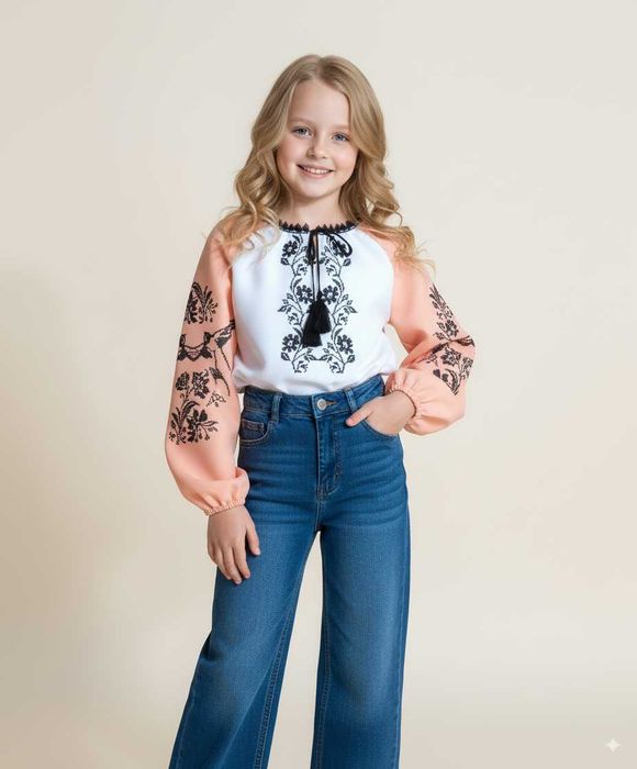 Вишиванка на дівчинку 7 років зріст 122 см, з ластівками