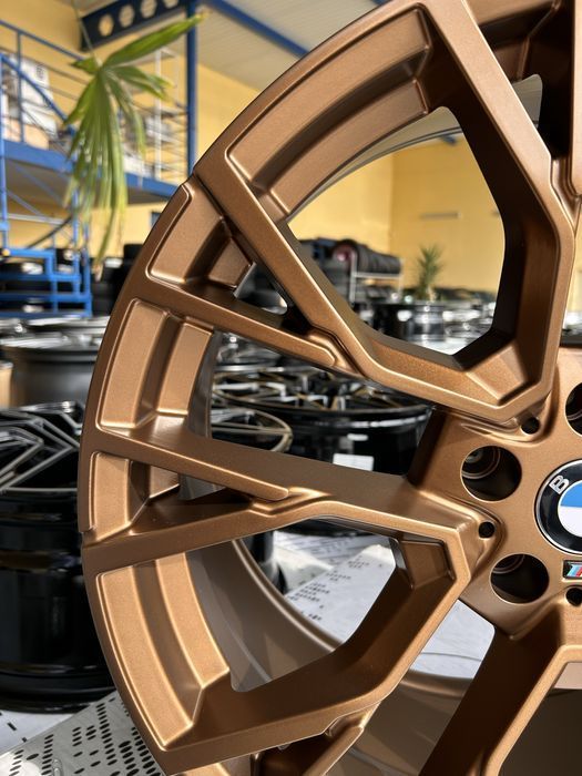 Felgi aluminiowe Bmw X5 X6 X7 20 cali złote