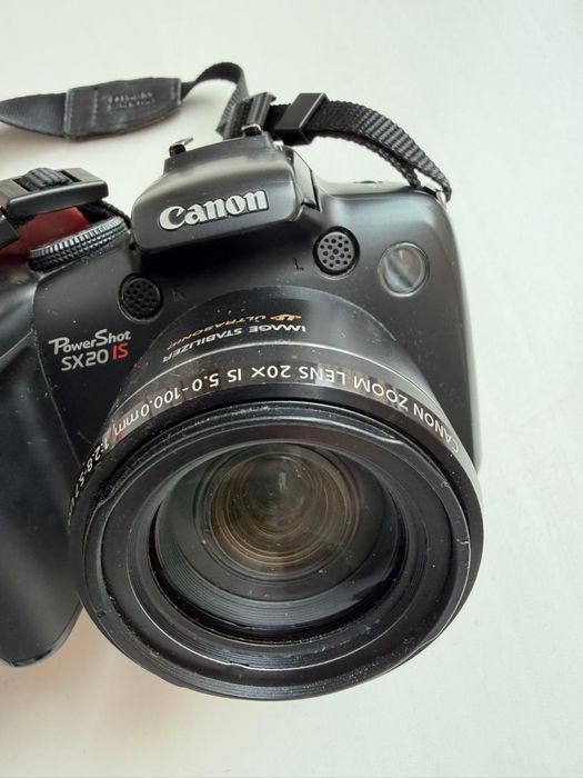 Фотоаппарат Canon PowerShort SX20 IS