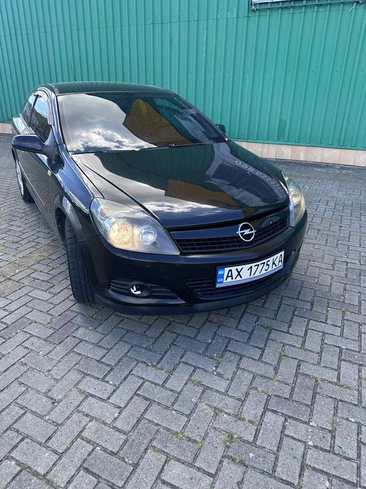 Продам Opel Astra H