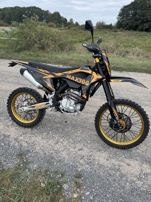 Продам мотоцикл Kovi max 300