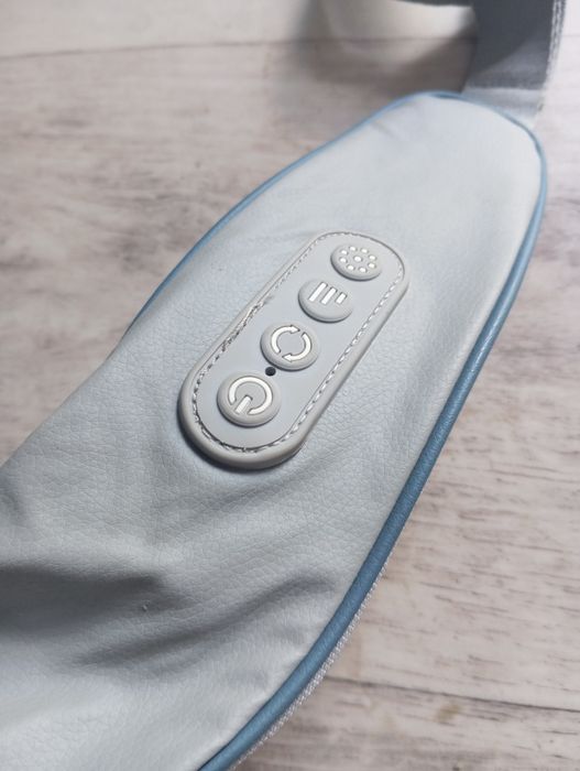 Продаю массажер для шеи с подогревом