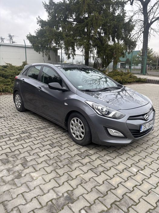 Krajowy Hyundai i30 II Hatchback 5d 1.4 CRDi 90KM 66kW 2013r + KOŁA