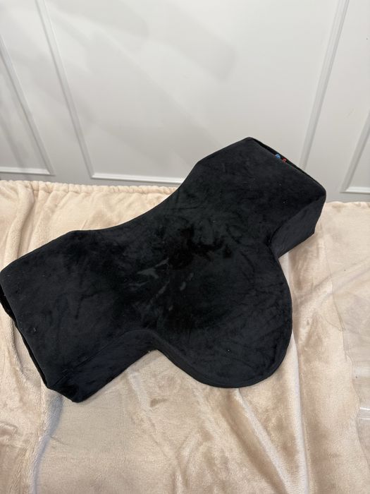 Fotel kosmetyczny łóżko  kosmetyczne poduszka do rzęs  polecam