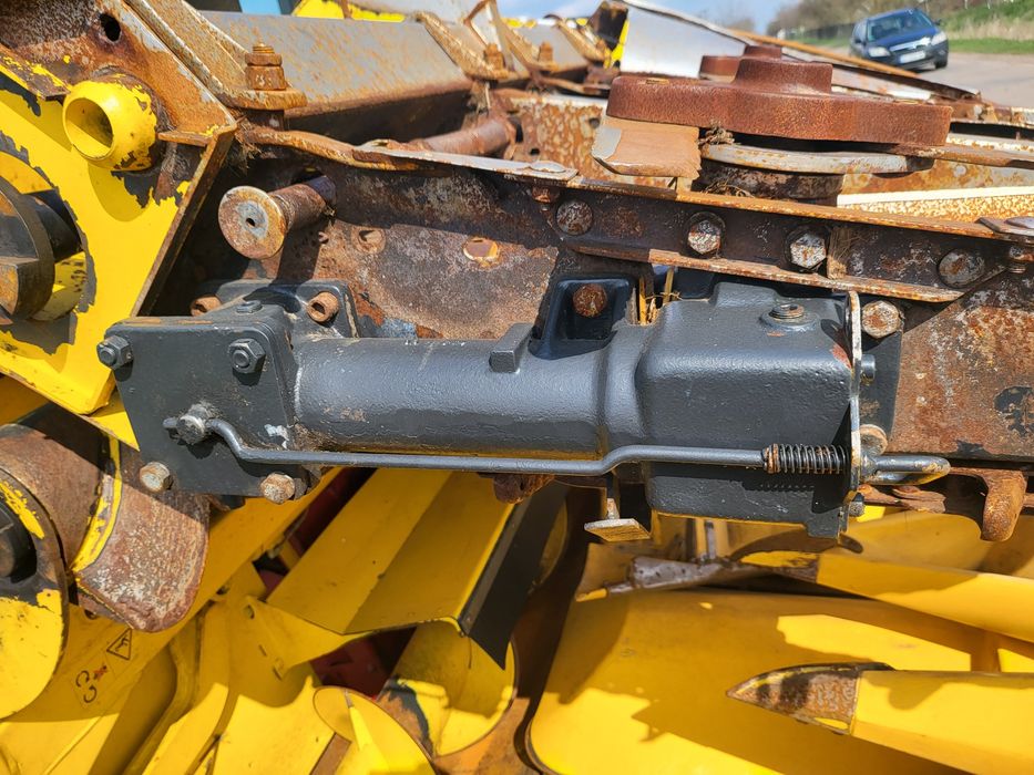 Жатка кукурузная