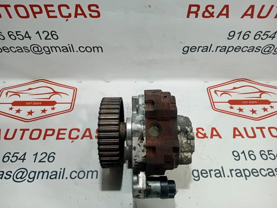 Bomba Injetora / Bomba de Injeção /Alta Pressão 1.9 DCI Ref 044501075