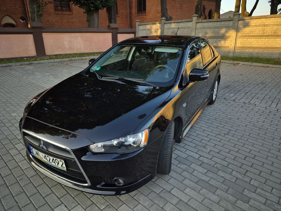 Mitsubishi Lancer
