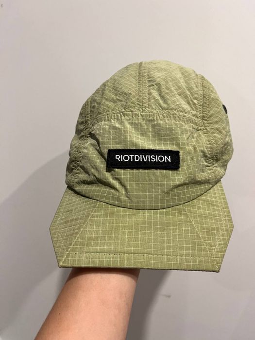 Кепка riot division