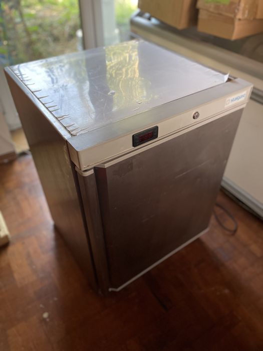 Szafa chłodnicza Stalgast ze stali nierdzewnej 60x60cm (mod. 880175V02