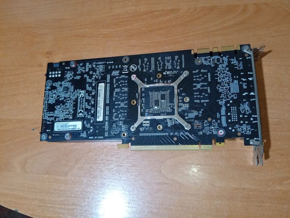 Відеокарта  GTX 1070 Ti 8GB — під ремонт / запчастини