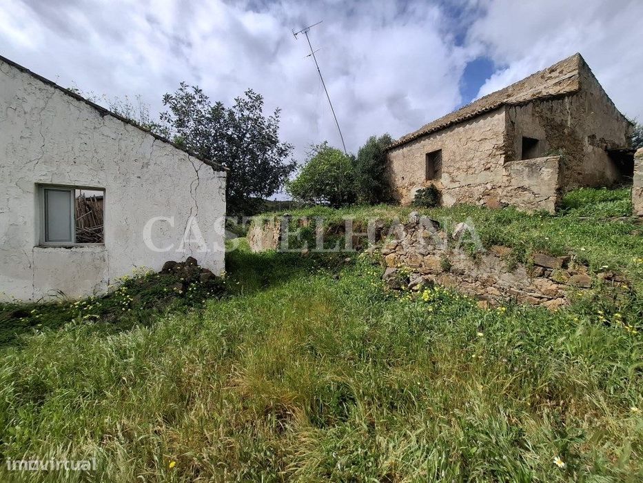 Terreno com conjunto de ruínas, Beliche, Castro Marim, Algarve