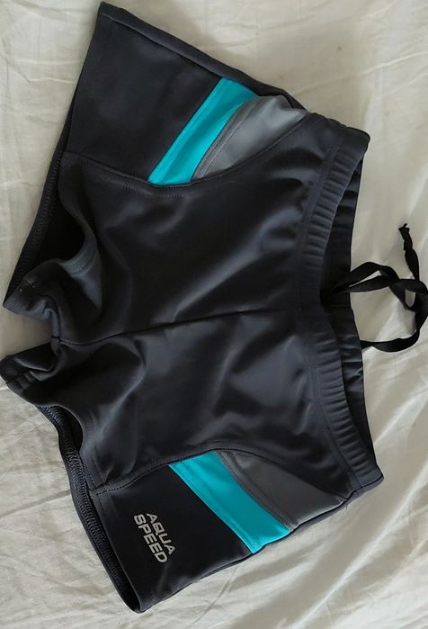 Kąpielówki do pływania 122/ decathlon