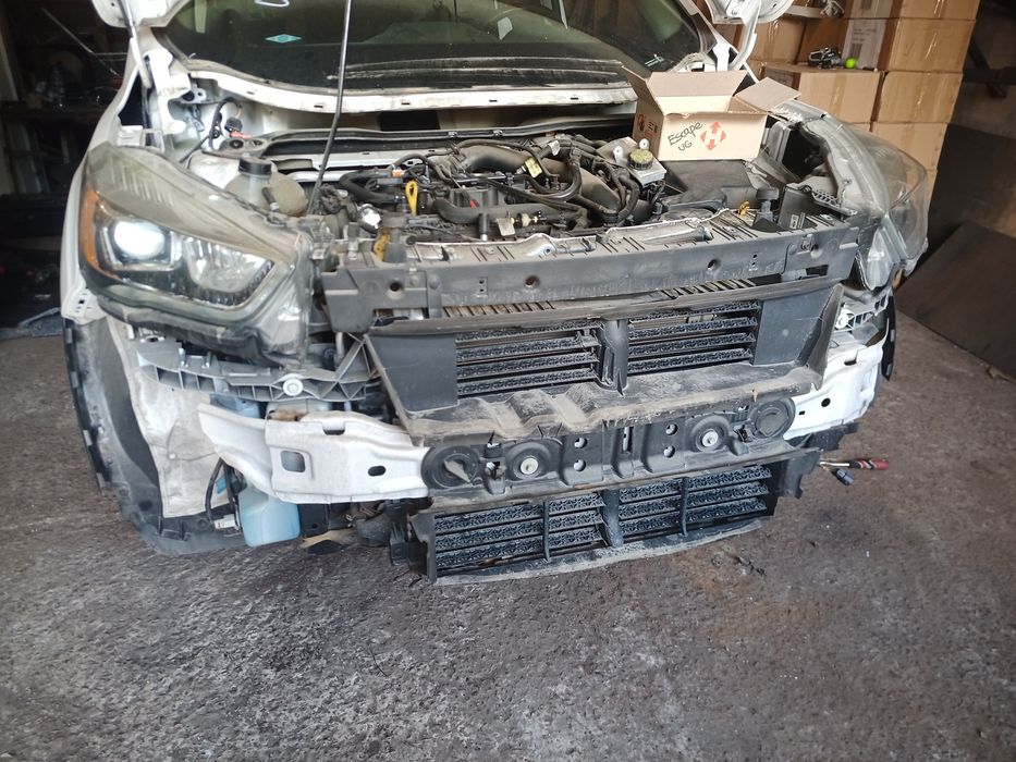 Розбірка запчастини Ford Escape (Kuga) 1.5 ecoboost