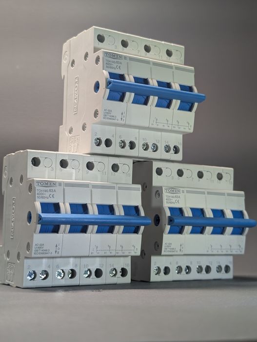 TOMZN  63A I-0-II трипозиційний перемикач перекидной TO419G TO219G