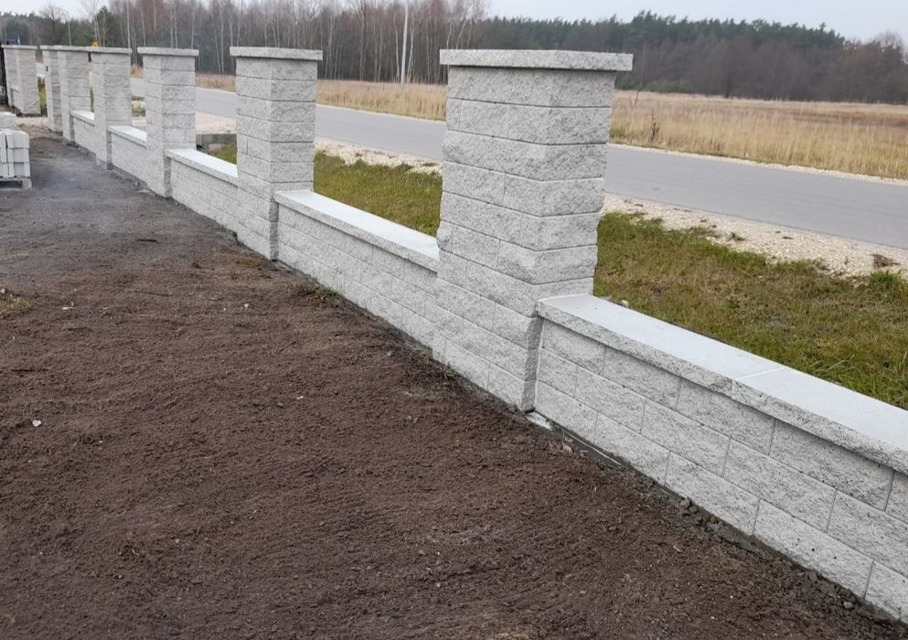 Kompleksowy montaż, budowa ogrodzeń/Usługi brukarskie