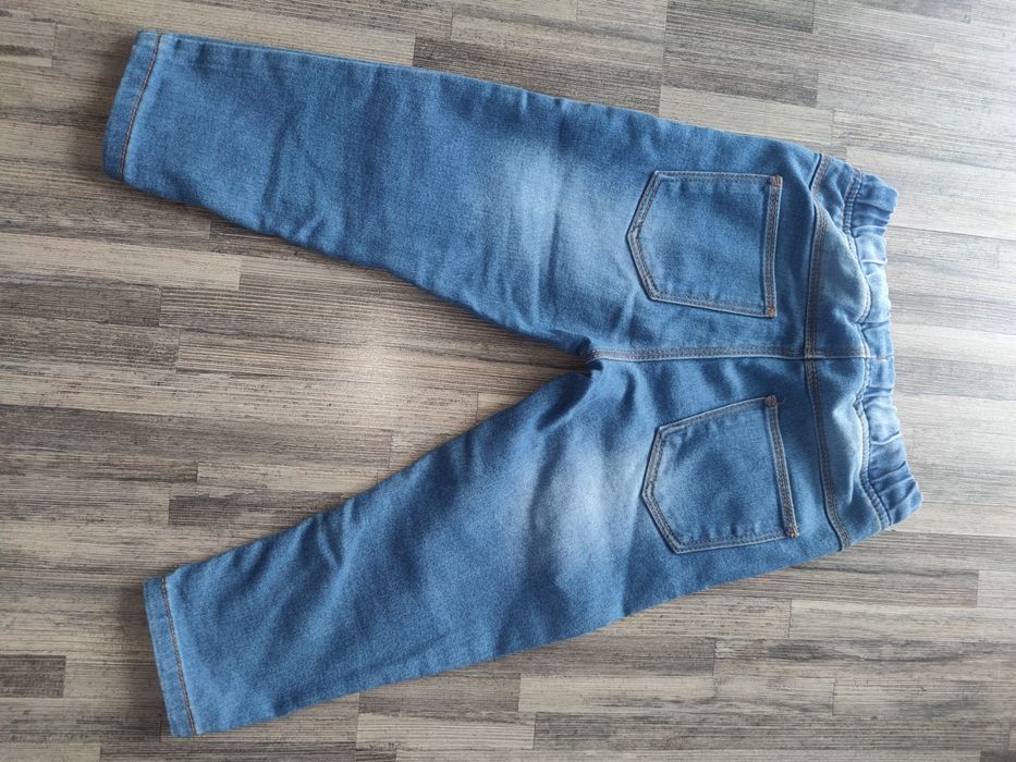 Spodnie jeansowe rozm. 92