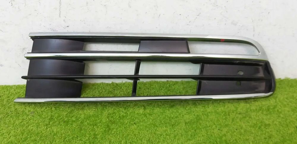 VW Phaeton бампер голий або з решітками рестайлінг 11-