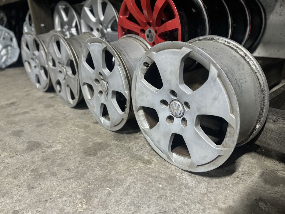 Титани R17 5x112 passat B6 audi skoda golf диски р17 діскі volkswagen