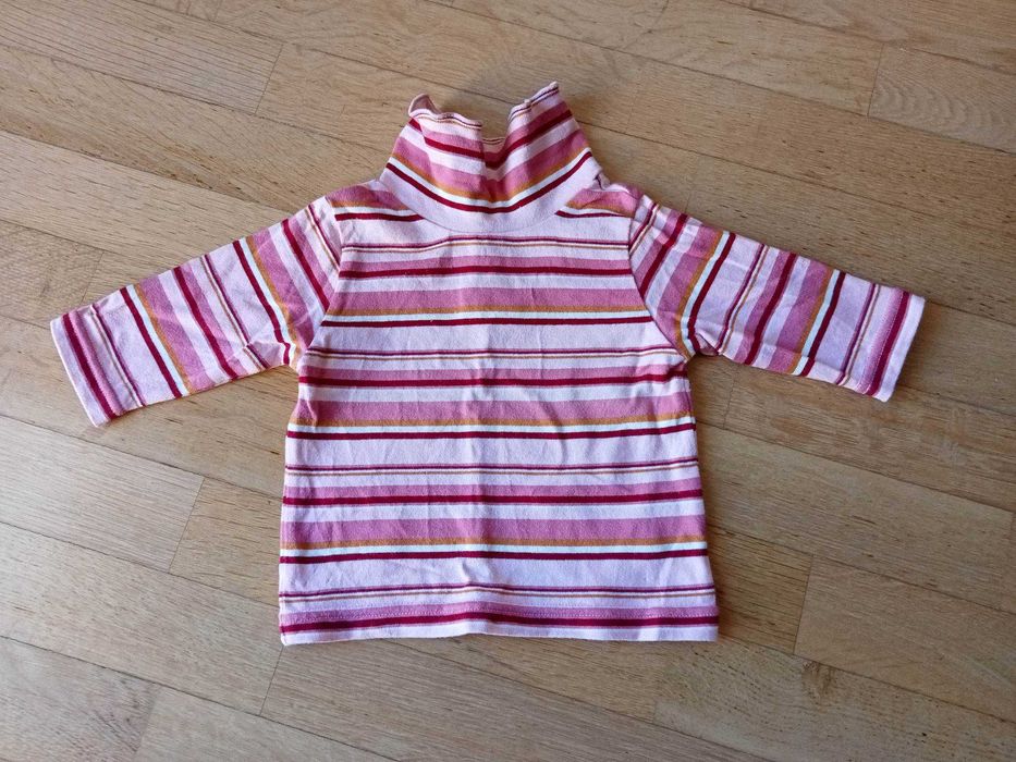 Várias peças de roupa menina 3-6 meses