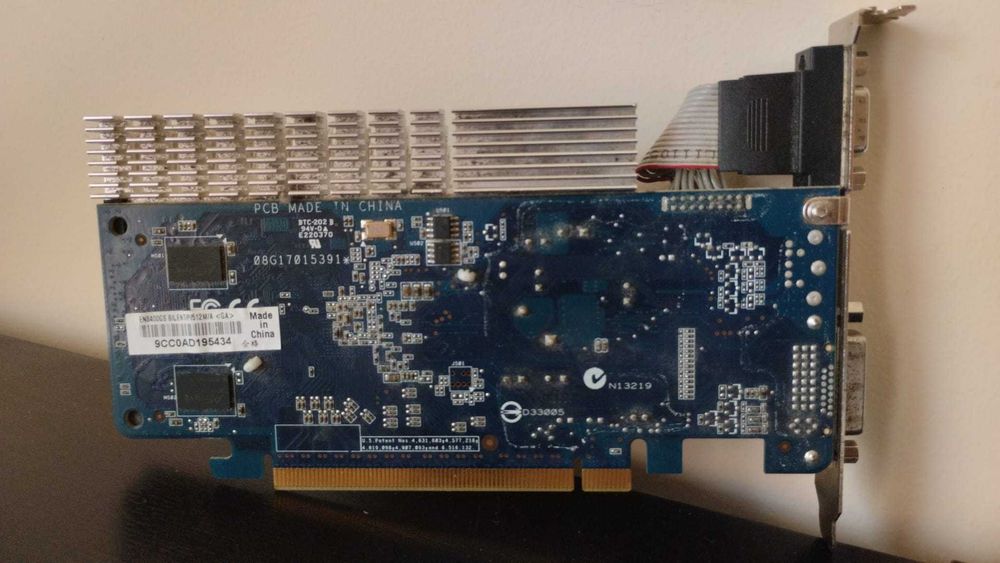 ASUS NVIDIA GeForce EN8400GS 512mb