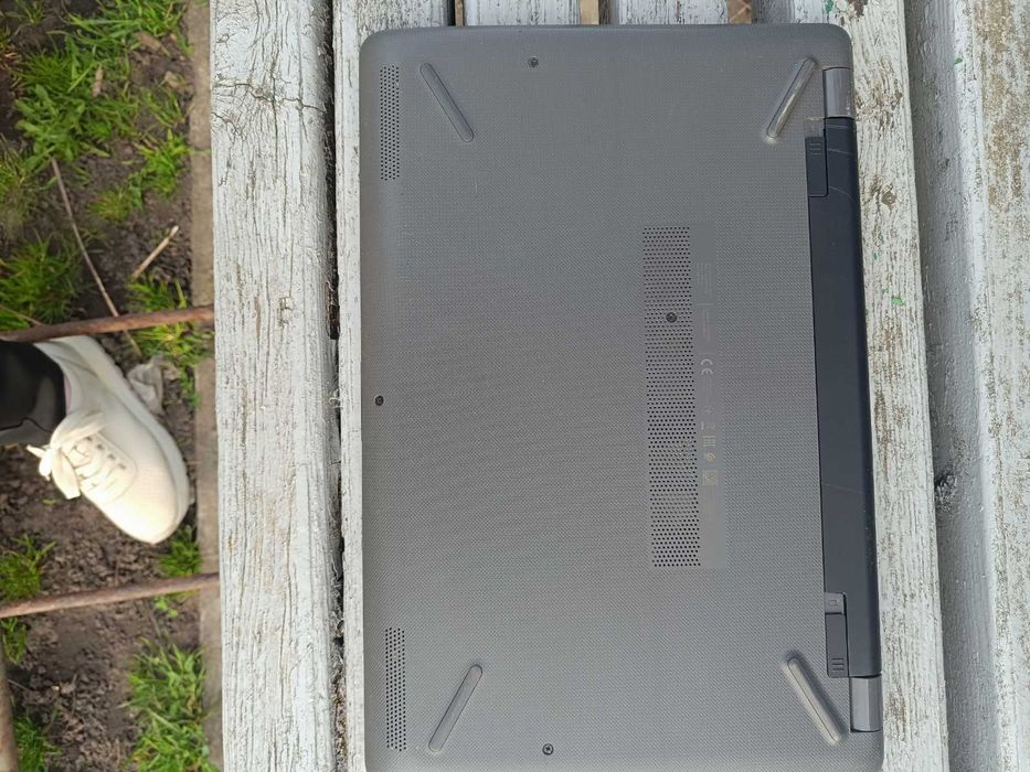 Ноутбук HP 250 G6 (4QW21ES) — для роботи, навчання та дому
