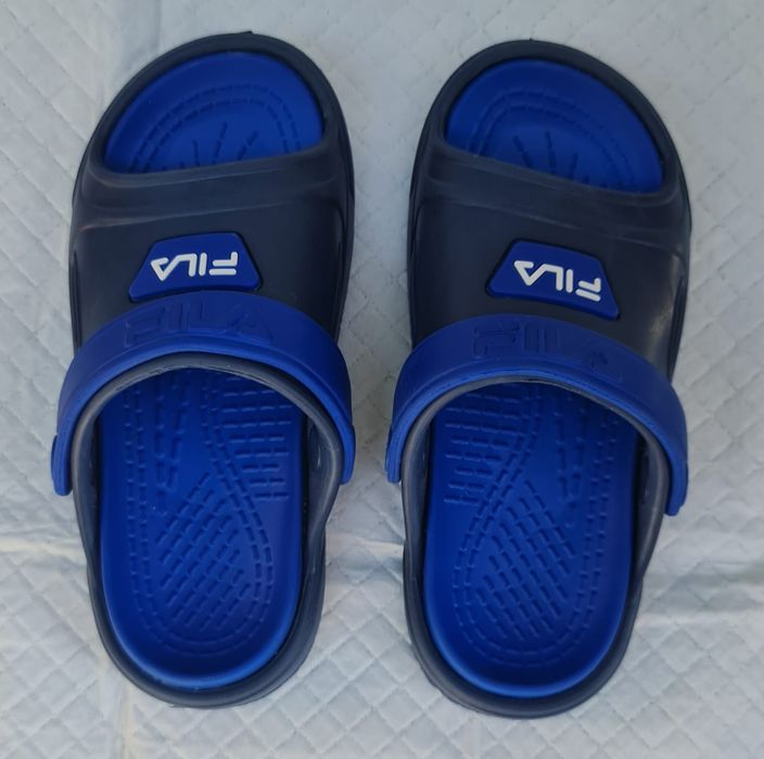 Детские тапочки Fila сланцы
