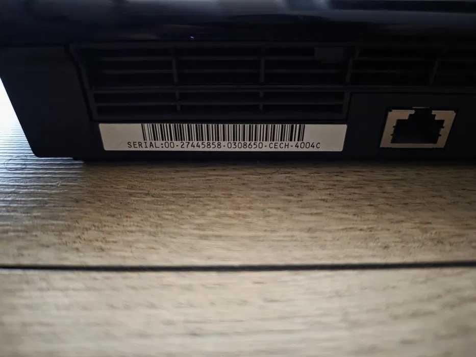 PlayStation 3 PS3 Super Slim 500GB + Oryginalny Pad + FIFA 12 | Komplet!