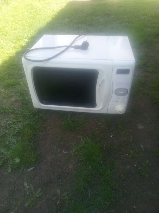 Микроволновка LG