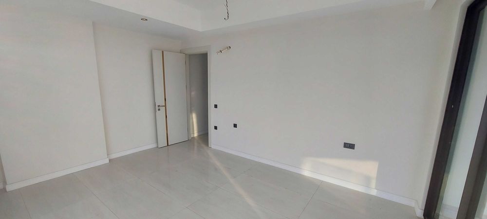 Квартира в комплексі Azura World Residence & Hotel. Аланья, Туреччина