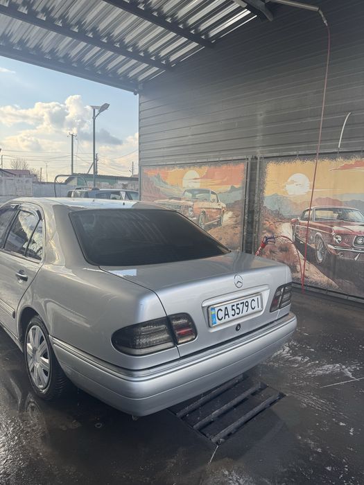 Мерседес бенз  w210