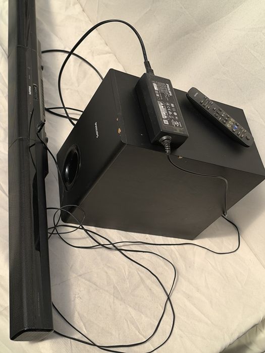 Саундбар плюс сабвуфер Phillips HTL2183B/12