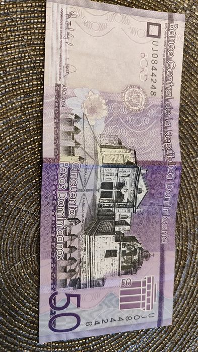 50 pesos dominikana. Peso Dominikana