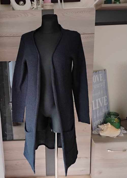 Czarny długi sweter kardigan Beloved r. M 38